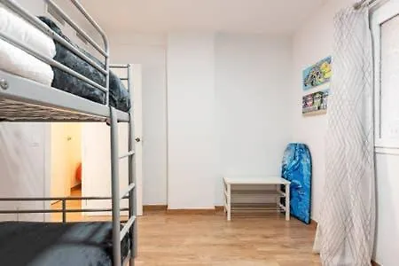 Amadeo Vives 3 Apartment *