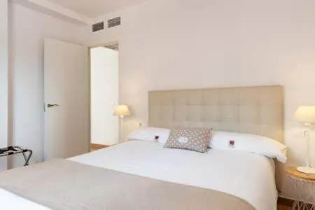 Amadeo Vives 3 Apartment Málaga