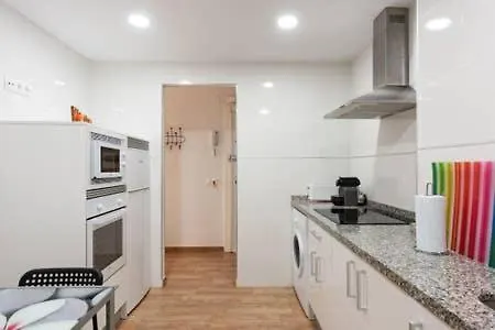 Apartment Amadeo Vives 3 *