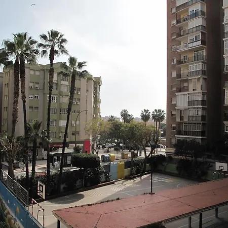 Amadeo Vives 3 Apartment