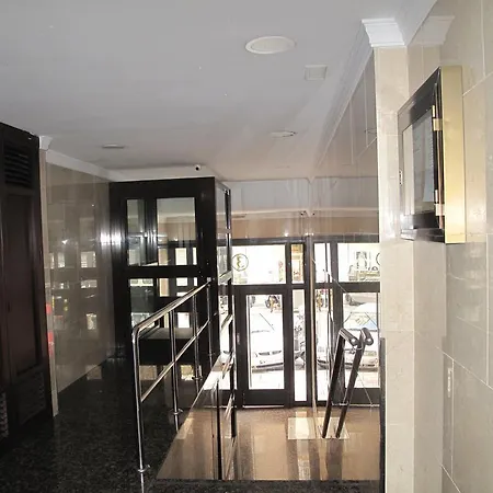 Apartment Amadeo Vives 3 *