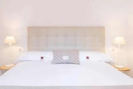 Amadeo Vives 3 Apartment Malaga