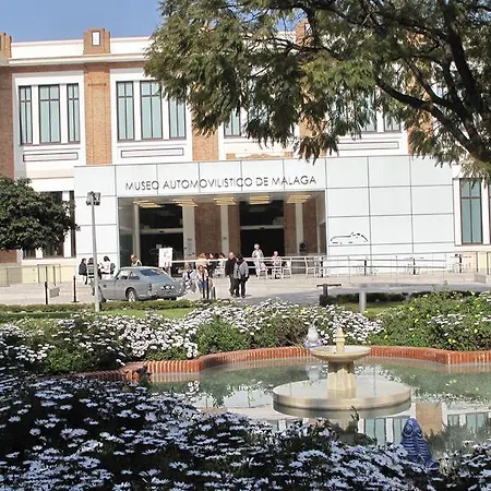 Amadeo Vives 3 * Málaga